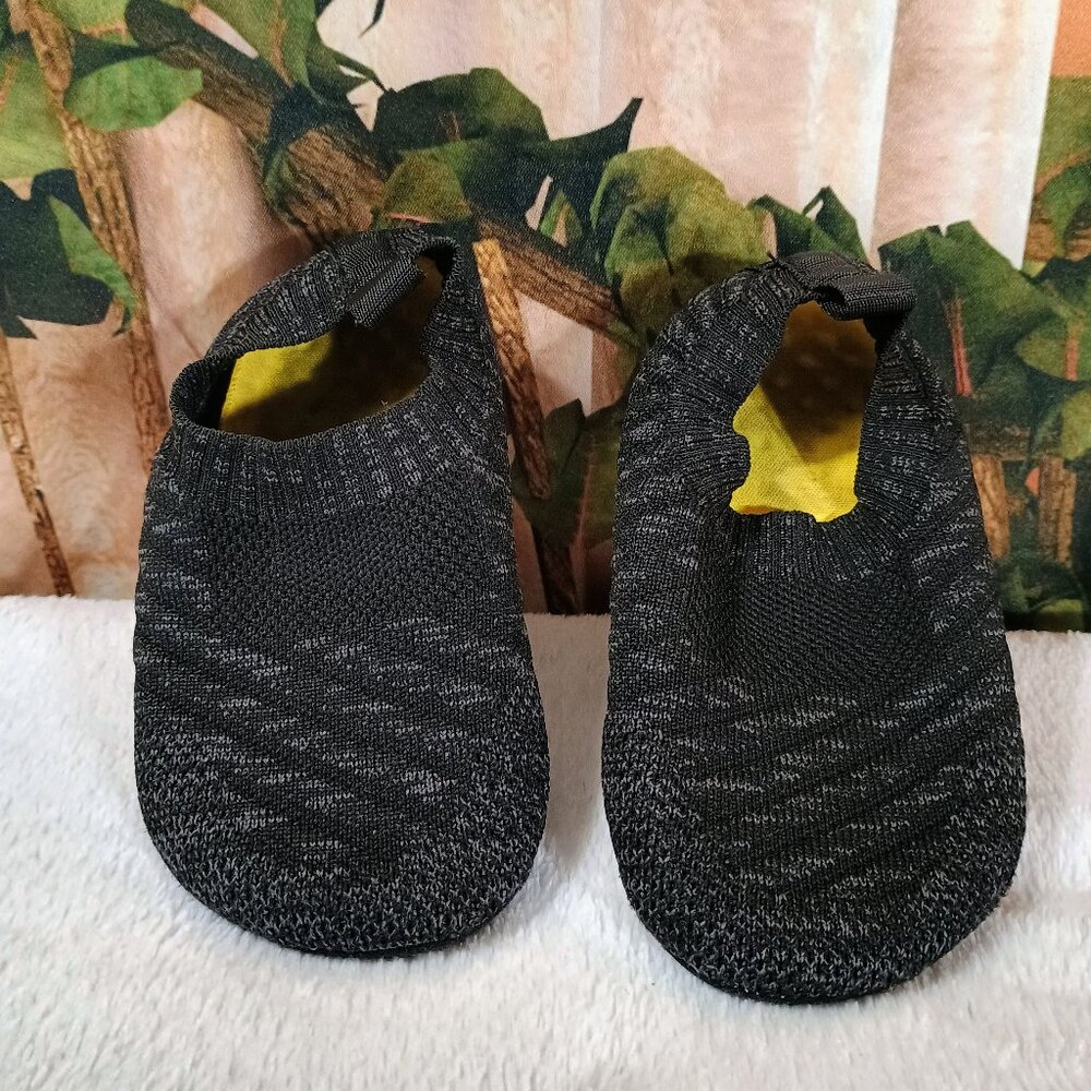 Kids SLEVEL Toddler 7-8T Black & Gray Comfort Non-Skid Slippers